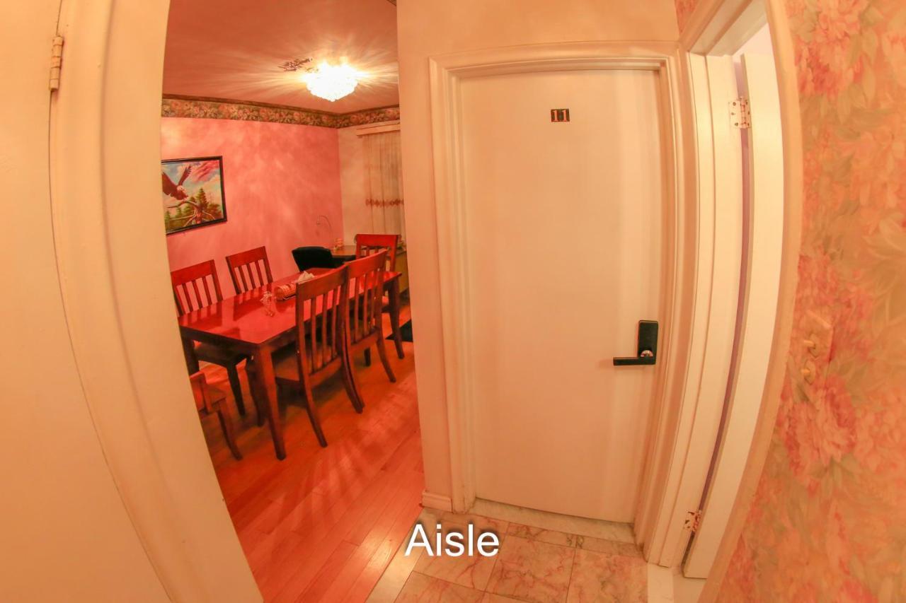 Comfort Home Toronto Bagian luar foto